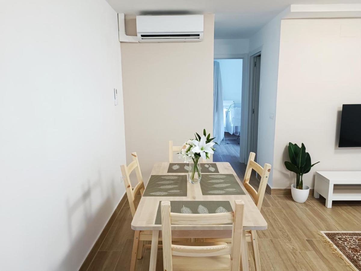 Baj - Apartamentos En Playa Bajondillo, Torremolinos Kültér fotó
