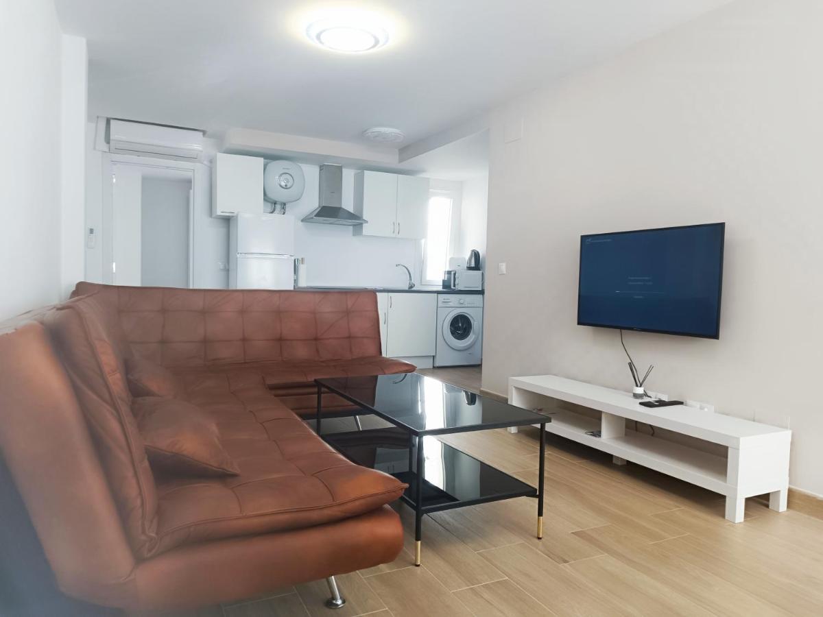 Baj - Apartamentos En Playa Bajondillo, Torremolinos Kültér fotó