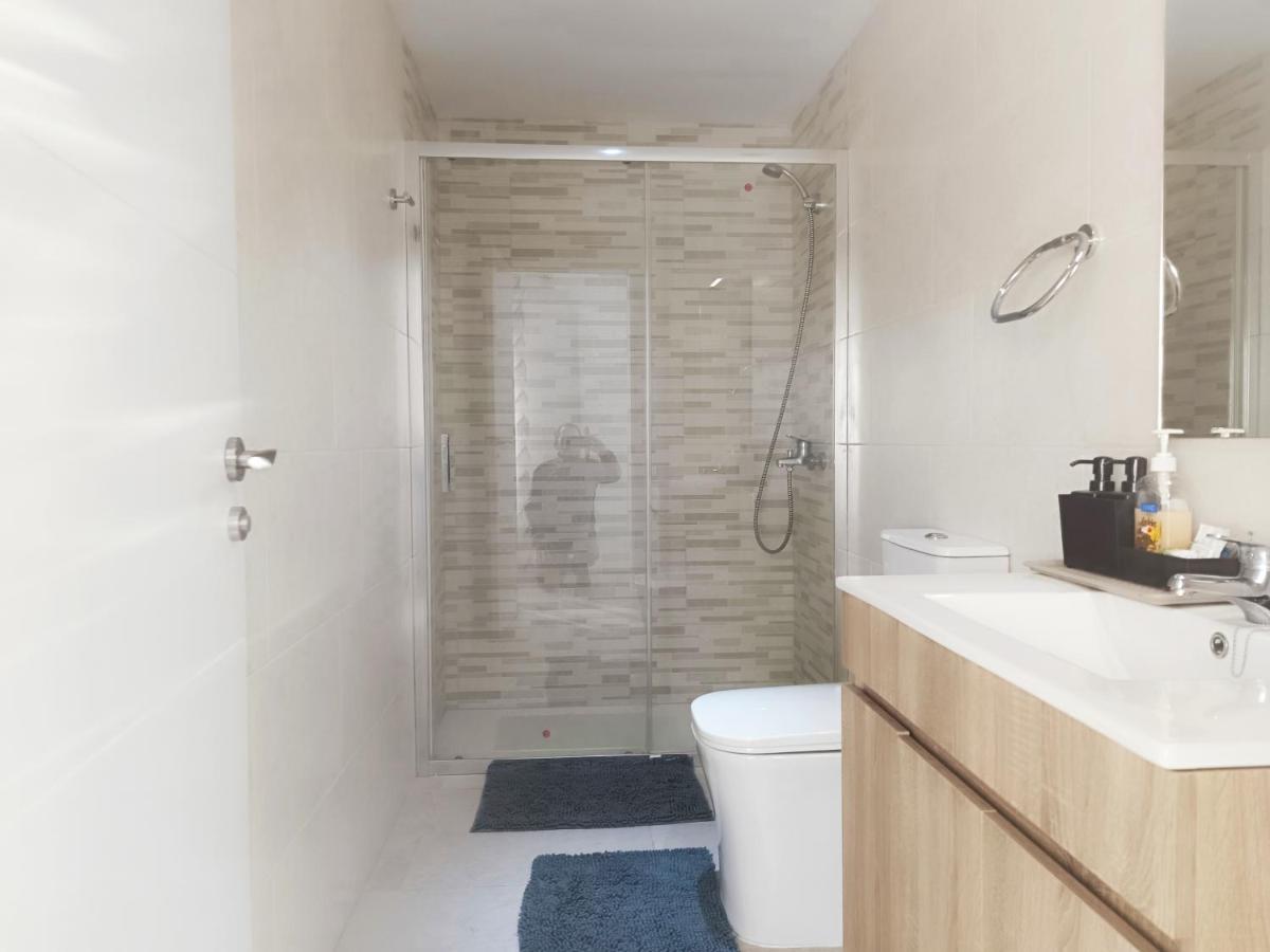 Baj - Apartamentos En Playa Bajondillo, Torremolinos Kültér fotó